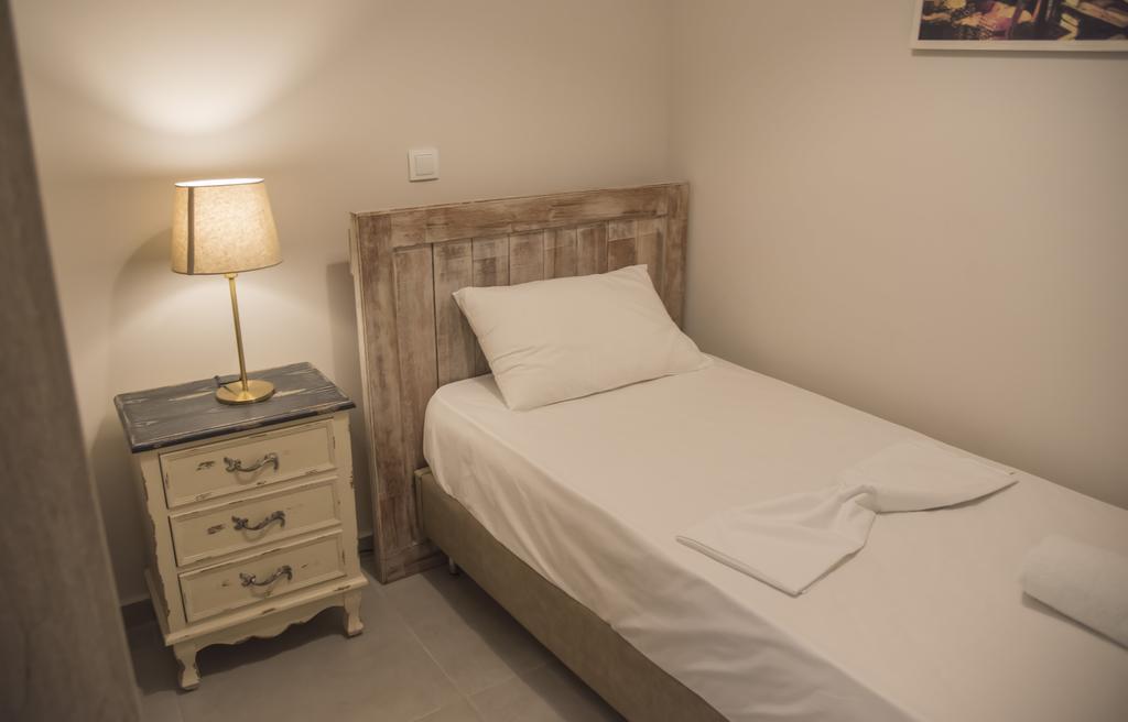 Appartamento Casa Christabella Paralia Vrachou Esterno foto