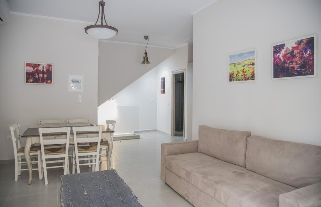 Appartamento Casa Christabella Paralia Vrachou Esterno foto